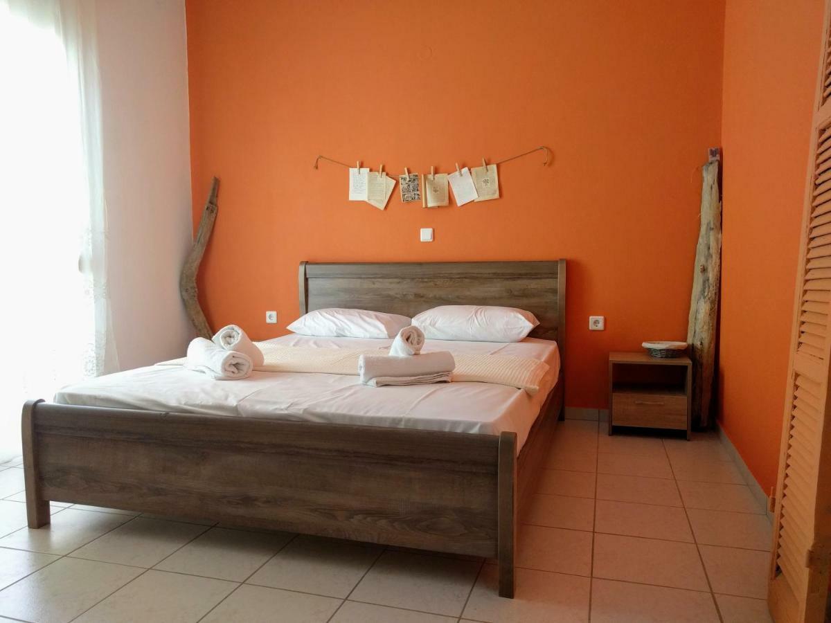 Dimitris Luxury Apartment ケラモティ エクステリア 写真