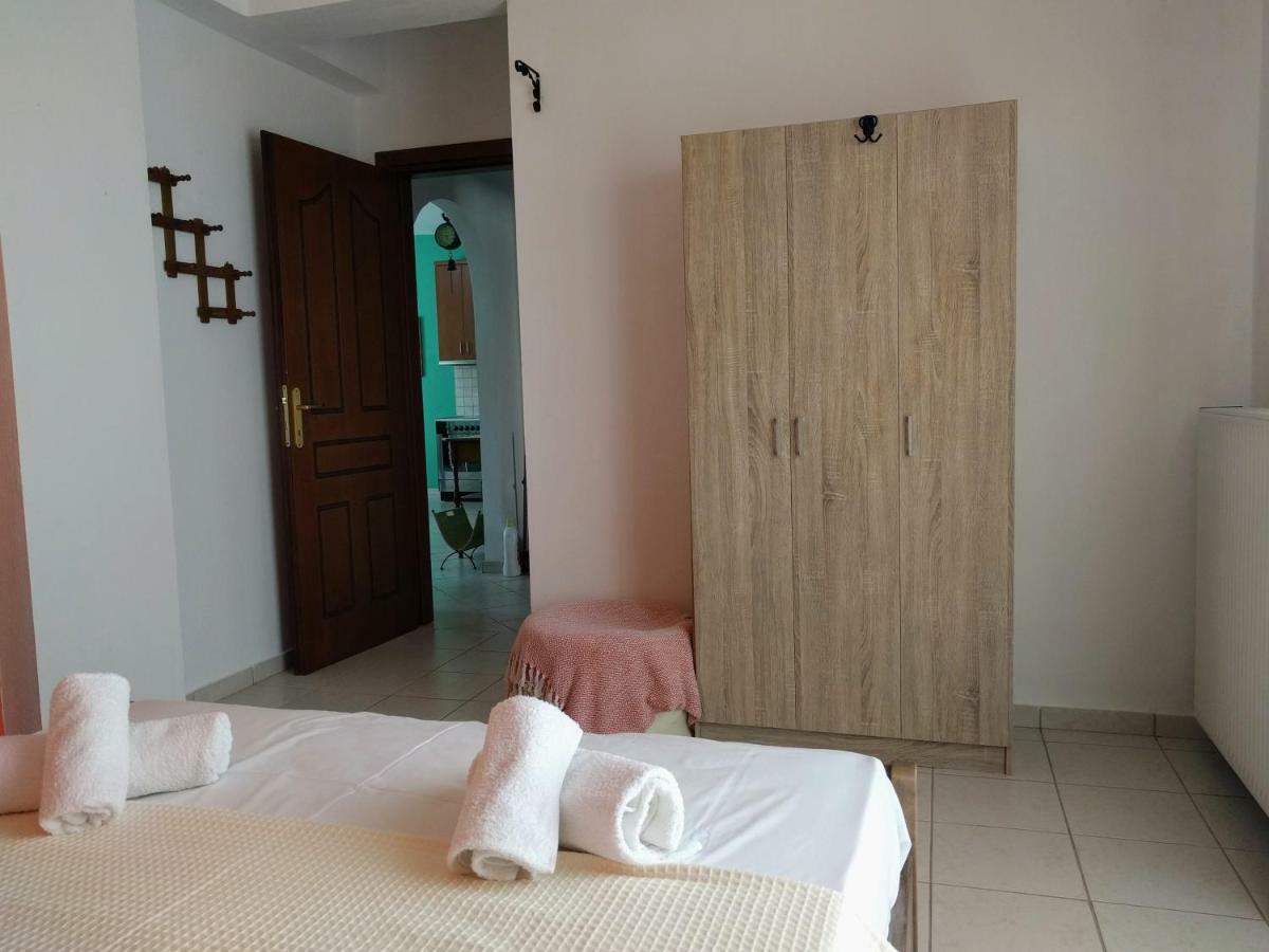 Dimitris Luxury Apartment ケラモティ エクステリア 写真